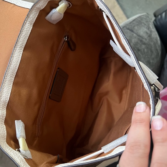 NWT Disney x coach dumbo brown and white  Women's Back pack - Picture 6 of 11